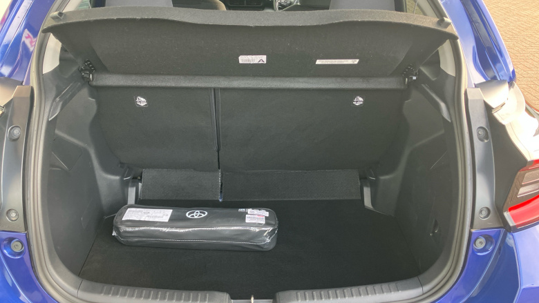 Toyota Yaris 1.5 Hybrid Design 5dr CVT Hybrid Hatchback